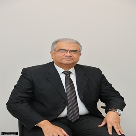  Dr. Ayman Elsayed Mahmoud Abdelwahab 