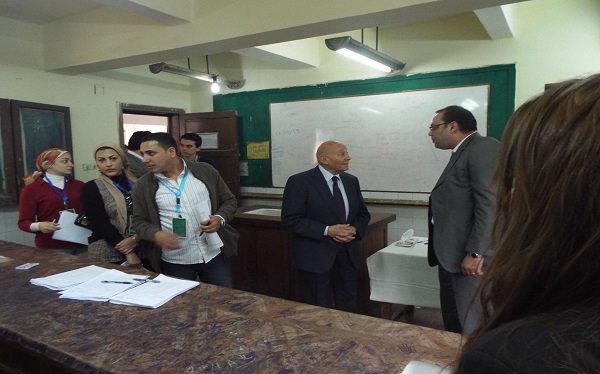  غرفة العمليات المركزية بالمجلس تتابع العملية الانتخابية بحضور السيد محمد فايق رئيس ‫‏القومي لحقوق الإنسان‬ 